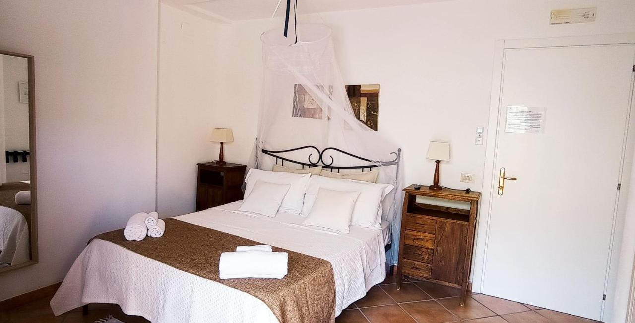 Residence E B&B Villamirella Palinuro Bagian luar foto